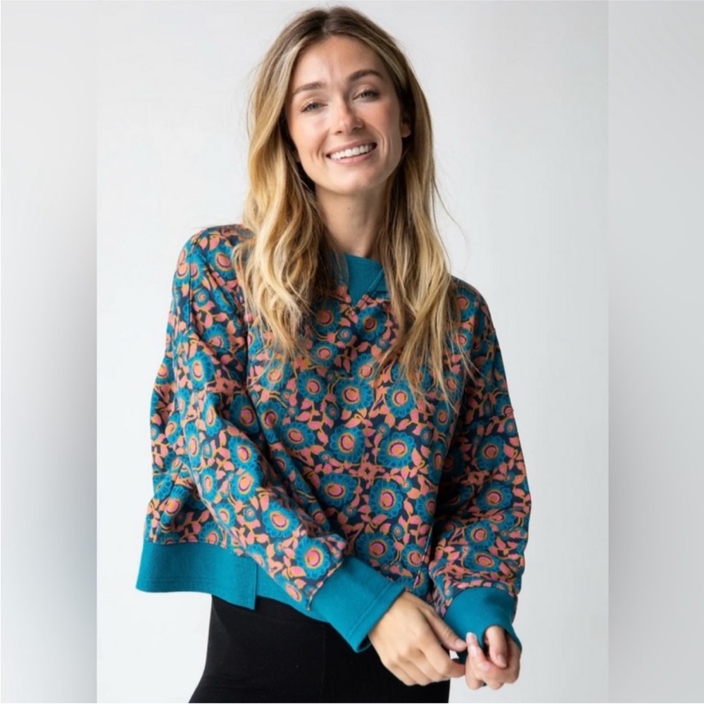 NEW Natural Life Selah Printed Sweatshirt Teal Floral Boxy Oversized Large